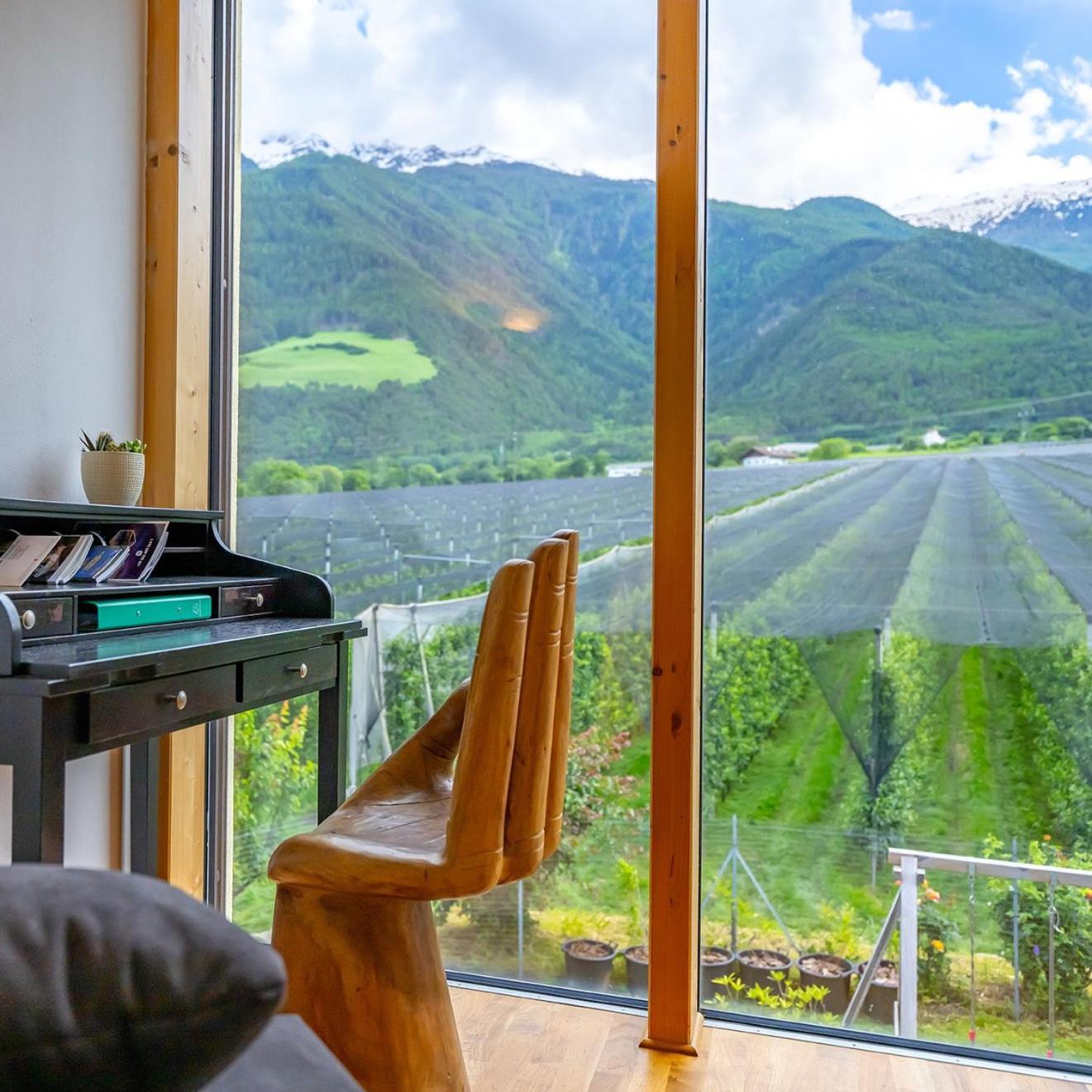 Biohof Gala Apartment Naturns Exterior photo